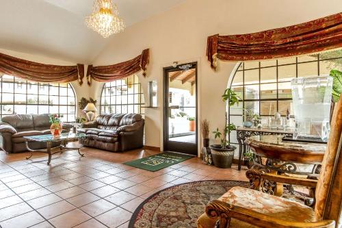 大堂, 優質酒店及套房-吉爾羅伊 (Quality Inn & Suites Gilroy) in 吉爾羅伊 大堂, 優質酒店及套房-吉爾羅伊 (Quality Inn & Suites Gilroy) in 吉爾羅伊