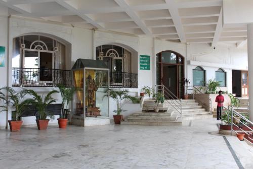 Hotel Pooja International in Davangere Hotel Pooja International in Davangere