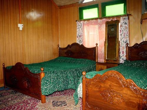 This photo about Shreen Group Of Houseboats shared on HyHotel.com