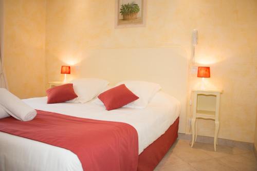 This photo about Hotel La Villa shared on HyHotel.com