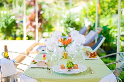 Ресторан, LA CIGALE in Foulpointe Ресторан, LA CIGALE in Foulpointe