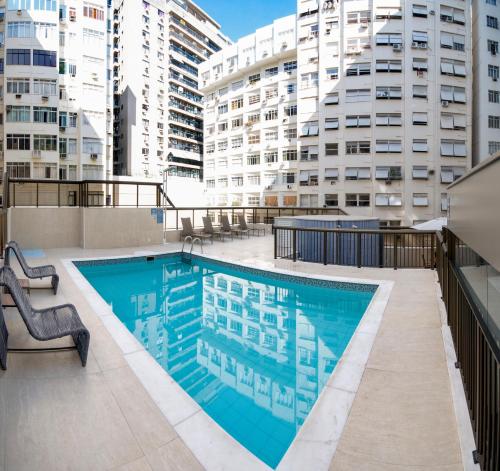 Swimming pool, Hotel Astoria Copacabana in Copacabana Swimming pool, Hotel Astoria Copacabana in Copacabana