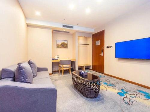 This photo about Days Inn Business Place Bagu Chongqing shared on HyHotel.com