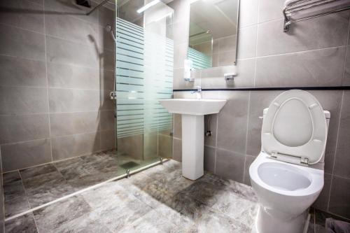 This photo about Jeju Moseulpo Hotel shared on HyHotel.com