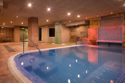 Hot spring bath, Hotel H TOP Palm Beach and SPA in Lloret De Mar Hot spring bath, Hotel H TOP Palm Beach and SPA in Lloret De Mar