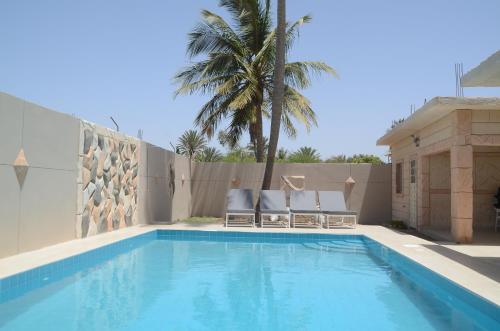 Swimming pool, Hotel La Perle in Saint Louis Swimming pool, Hotel La Perle in Saint Louis