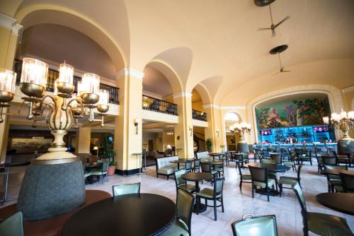 阿靈頓度假酒店及Spa中心 (Arlington Resort Hotel & Spa) in 溫泉城 阿靈頓度假酒店及Spa中心 (Arlington Resort Hotel & Spa) in 溫泉城