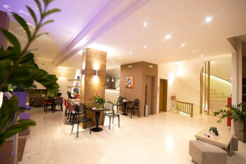 sala de TV, Nidimos Hotel in Delphi sala de TV, Nidimos Hotel in Delphi