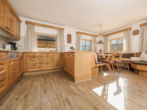 บริการและสิ่งอำนวยความสะดวก, Ferienhaus Hanserhof in เกอร์ลอสเบอร์เกเบิน บริการและสิ่งอำนวยความสะดวก, Ferienhaus Hanserhof in เกอร์ลอสเบอร์เกเบิน