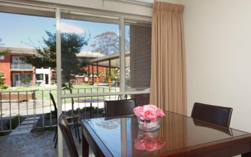 Facilities, Forrest Hotel and Apartments in Canberra Facilities, Forrest Hotel and Apartments in Canberra