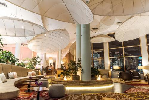 Bar/lounge, Novotel Sydney on Darling Harbour in Darling Harbour Bar/lounge, Novotel Sydney on Darling Harbour in Darling Harbour