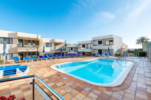 This photo about Apartamentos Los Manueles shared on HyHotel.com