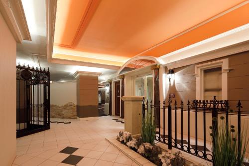 Lobby, Hotel Valentine TOGO - Adult Only near Nagoya City Agricultural Center Lobby, Hotel Valentine TOGO - Adult Only near Nagoya City Agricultural Center