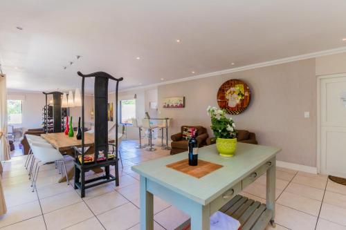 This photo about Florins Crest shared on HyHotel.com