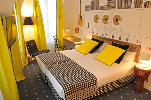 Guestroom