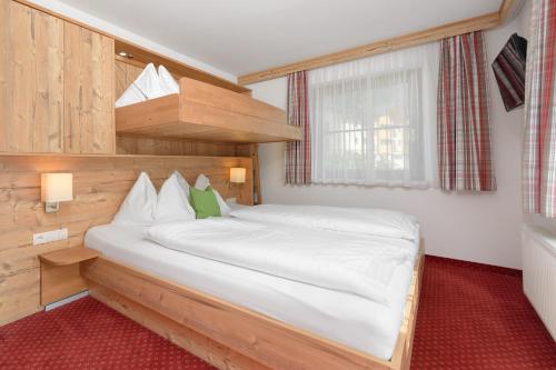 Pension Haus am Dorfplatz in Flachau Pension Haus am Dorfplatz in Flachau