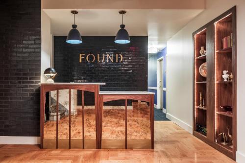 Előcsarnok, Found Hotel Boston Common near Boston Common Frog Pond Előcsarnok, Found Hotel Boston Common near Boston Common Frog Pond