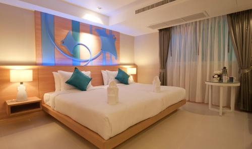 ラタナ アパート ホテル アット カマラ16