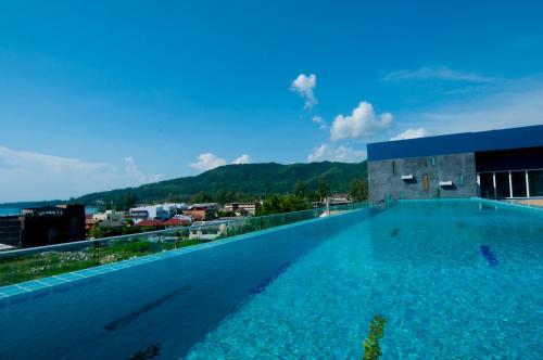 ラタナ アパート ホテル アット カマラ12