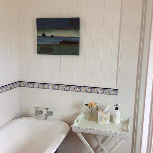 This photo about Glen Almond House shared on HyHotel.com