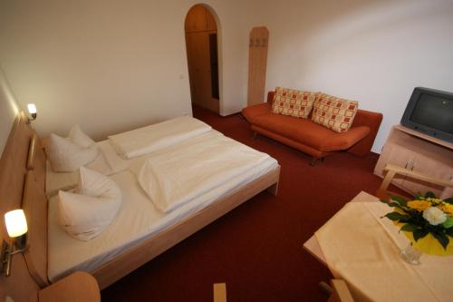 This photo about Hotel und Cafe Panorama shared on HyHotel.com