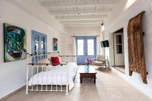 This photo about Danae House shared on HyHotel.com