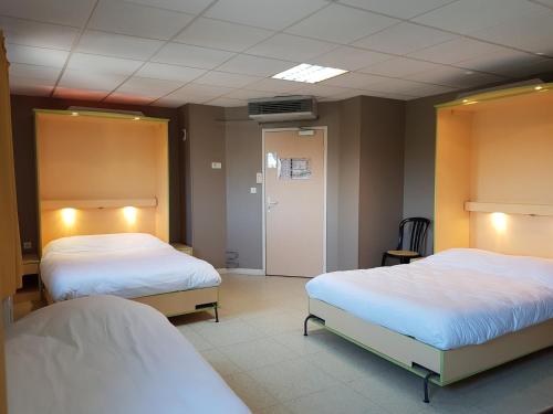 Hotel Le Saint Vincent Lyon Sud in Vourles Hotel Le Saint Vincent Lyon Sud in Vourles