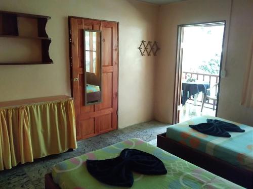 This photo about Cabinas Algebra shared on HyHotel.com