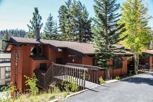 Mammoth West #124 Condo