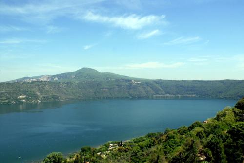Surrounding environment, Albergo Lucia Pagnanelli in Castel Gandolfo Surrounding environment, Albergo Lucia Pagnanelli in Castel Gandolfo