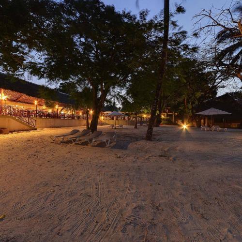 Балкон/тераса, Baobab Beach resort - All Inclusive in Момбаса Балкон/тераса, Baobab Beach resort - All Inclusive in Момбаса
