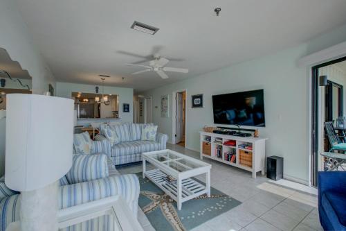 This photo about The Anna Maria Island Beach Sands 101 shared on HyHotel.com