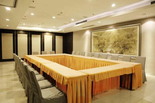 This photo about Nine Point International Hotel Chengdu shared on HyHotel.com