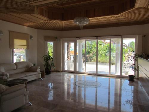 Facilities, Dalyan Palmiye Resort Hotel in Dalyan Facilities, Dalyan Palmiye Resort Hotel in Dalyan
