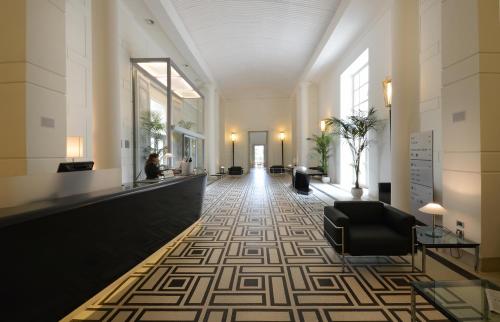 Лоби, Hotel Palazzo Esedra in Неапол Лоби, Hotel Palazzo Esedra in Неапол