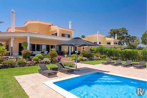 Quinta do Lago Villa Sleeps 6 Pool T433233 in อัลมานซิล Quinta do Lago Villa Sleeps 6 Pool T433233 in อัลมานซิล