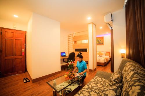 Hotel Cherry Hotel Hue