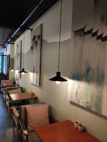 Пъб/Фоайе, Suzhou Blue Gate Youth Hostel in Суджоу Пъб/Фоайе, Suzhou Blue Gate Youth Hostel in Суджоу