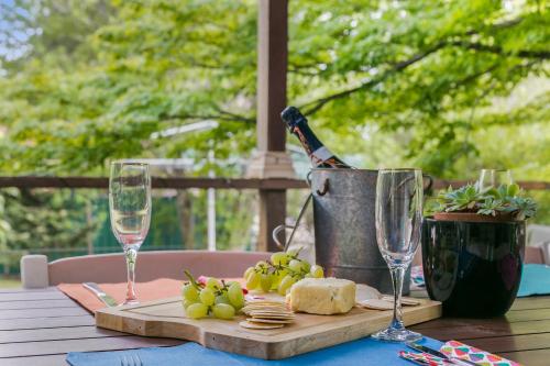 This photo about Fern Cottage shared on HyHotel.com