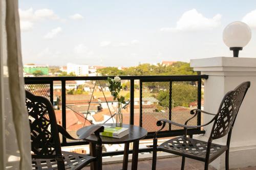 Balkon/Terrasse, Azalea Parkview Hotel in Vientiane Balkon/Terrasse, Azalea Parkview Hotel in Vientiane