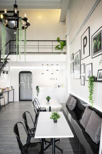 POSH 41 in Nakhon Pathom POSH 41 in Nakhon Pathom