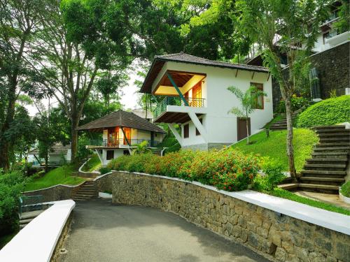 A szálláshely kívülről, Forest Canopy Resort in Thekkady A szálláshely kívülről, Forest Canopy Resort in Thekkady