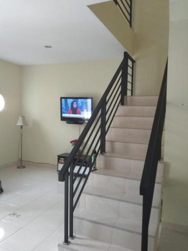 Villa Brastagi Resort Jalan Mimpin Tua Blok C No. 41 in Berastagi Villa Brastagi Resort Jalan Mimpin Tua Blok C No. 41 in Berastagi