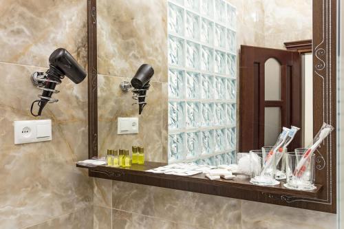 Baño, Hotel Baron in Odessa Baño, Hotel Baron in Odessa