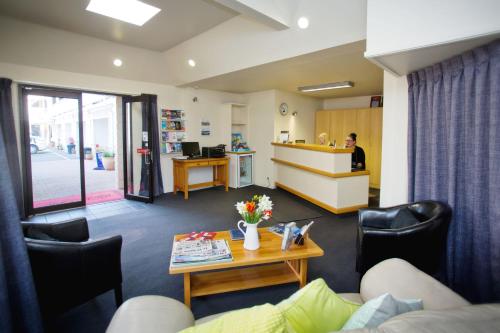 Lobby, Cable Court Motel in North Dunedin Lobby, Cable Court Motel in North Dunedin