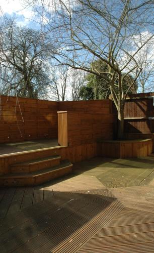 Entrance, Homestay Hotel Heathrow near Hounslow Central Tube Station Entrance, Homestay Hotel Heathrow near Hounslow Central Tube Station