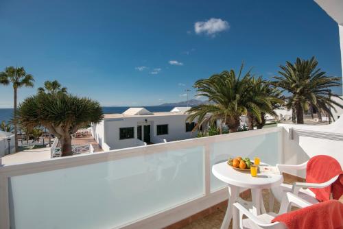 Rocas Blancas Apartments in Lanzarote Rocas Blancas Apartments in Lanzarote