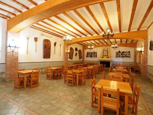 Restaurant, Monasterio El Olivar in Andorra Restaurant, Monasterio El Olivar in Andorra