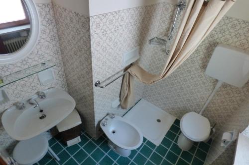 Bathroom, Damarco Alloggio Turistico Locanda in Schio Bathroom, Damarco Alloggio Turistico Locanda in Schio