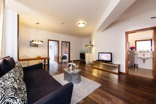 Hotel FIS Jasna in ديمانوفسكا دولينا Hotel FIS Jasna in ديمانوفسكا دولينا